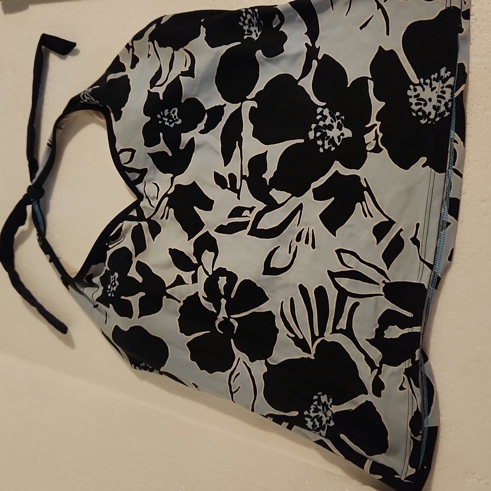 Extra large bathing suit top blue and black. Tankini